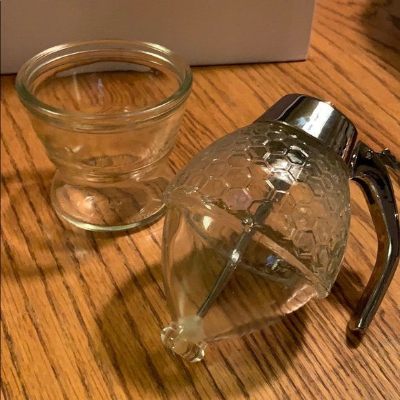 Glass Honeycomb Honey Dripper w base reservoir - Picture 9 of 14